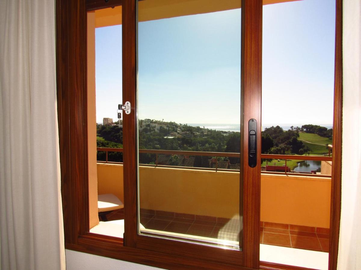 베날마데나코스타 Penthouse Benalvistas Torregolf Seaview 아파트 외부 사진