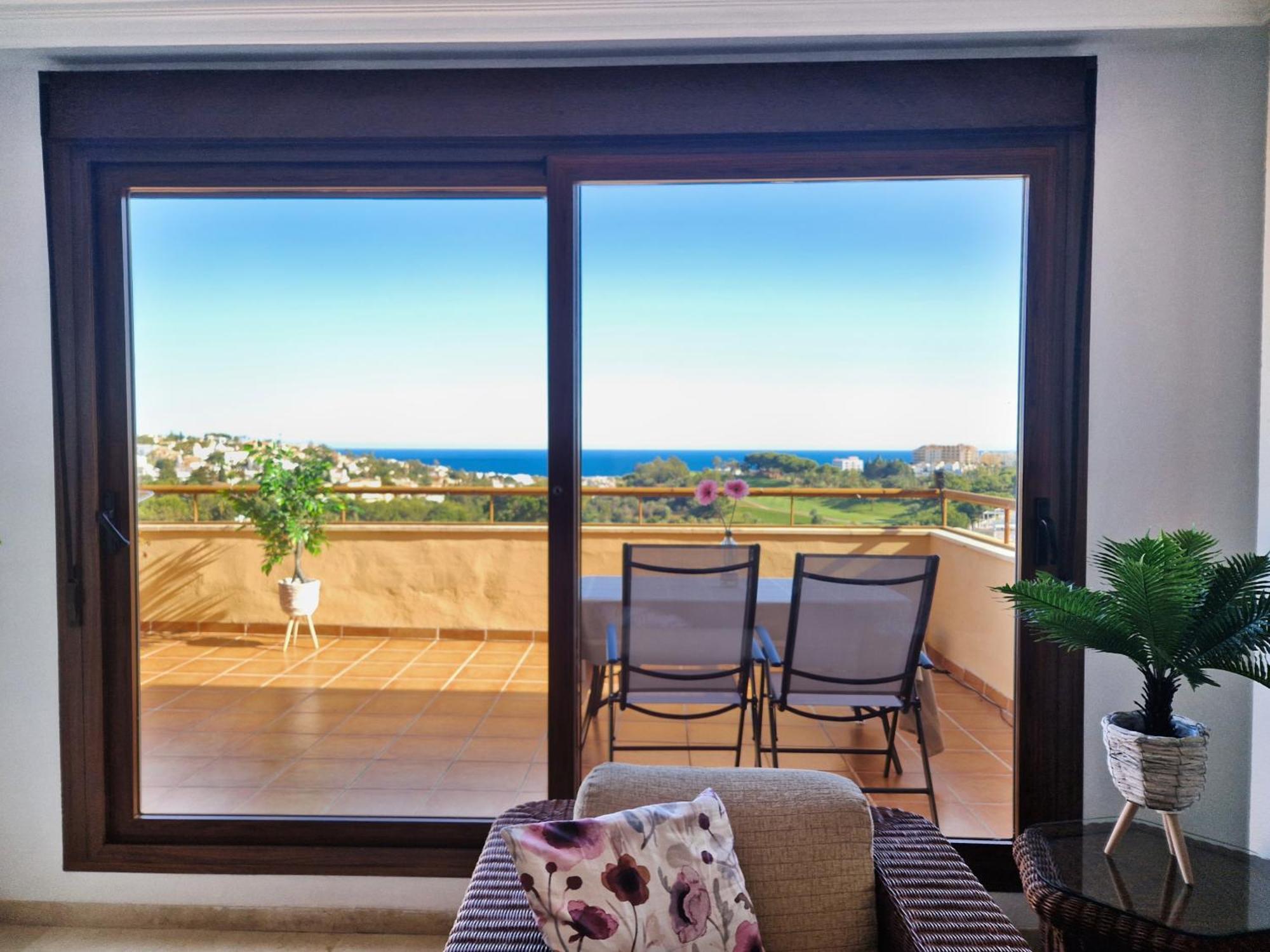 베날마데나코스타 Penthouse Benalvistas Torregolf Seaview 아파트 외부 사진