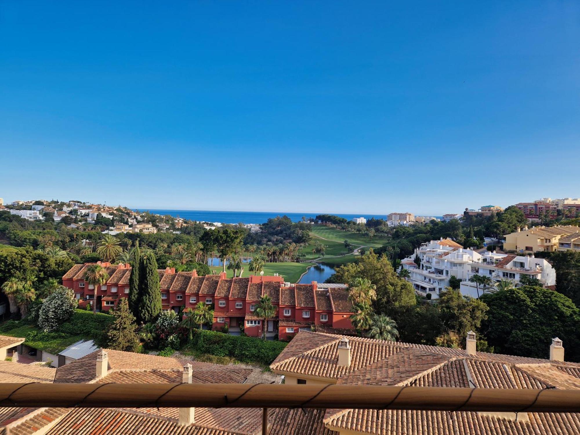 베날마데나코스타 Penthouse Benalvistas Torregolf Seaview 아파트 외부 사진